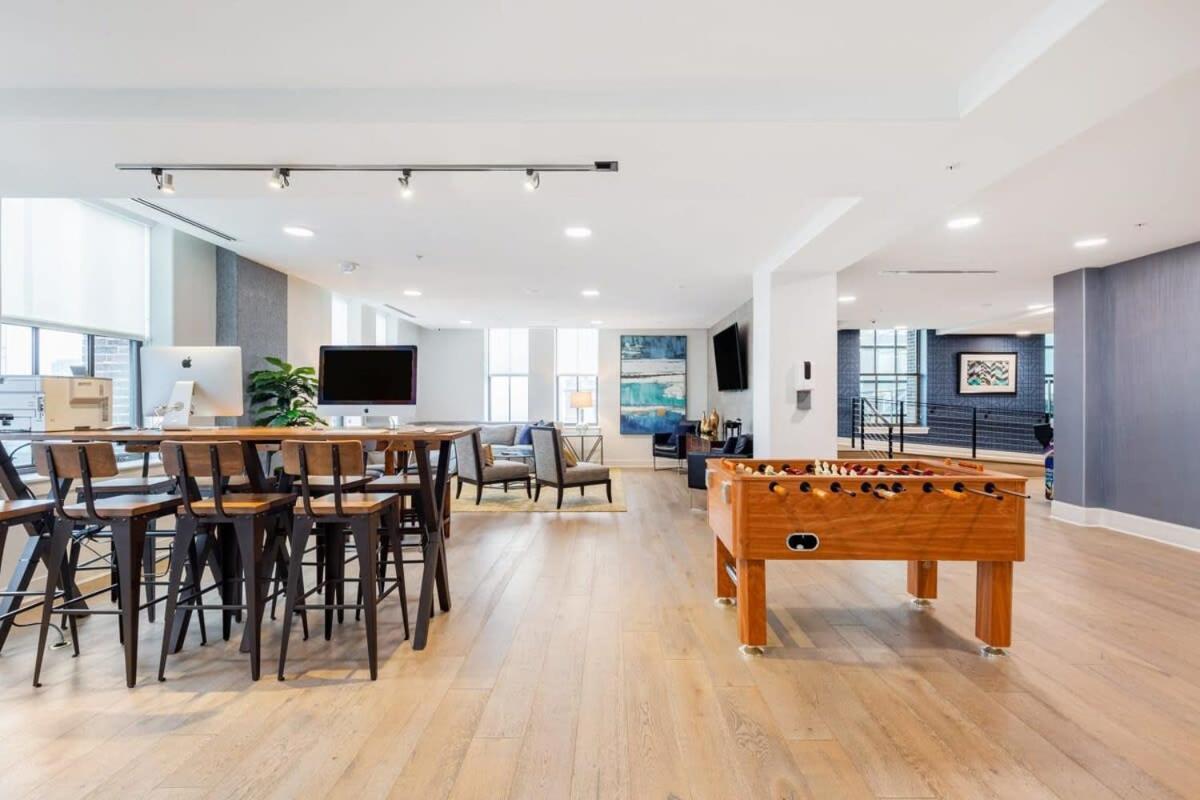 2B 2Ba Luxury Downtown Suite Rooftop Deck & Gym Baltimore Exteriér fotografie